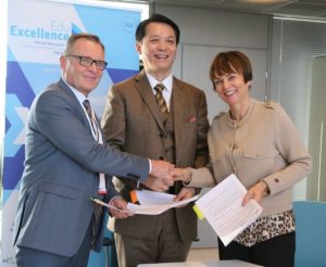 Abundance_EE_singing_26.9.19